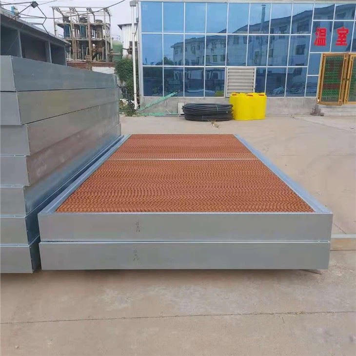 Greenhouse With Cooling System